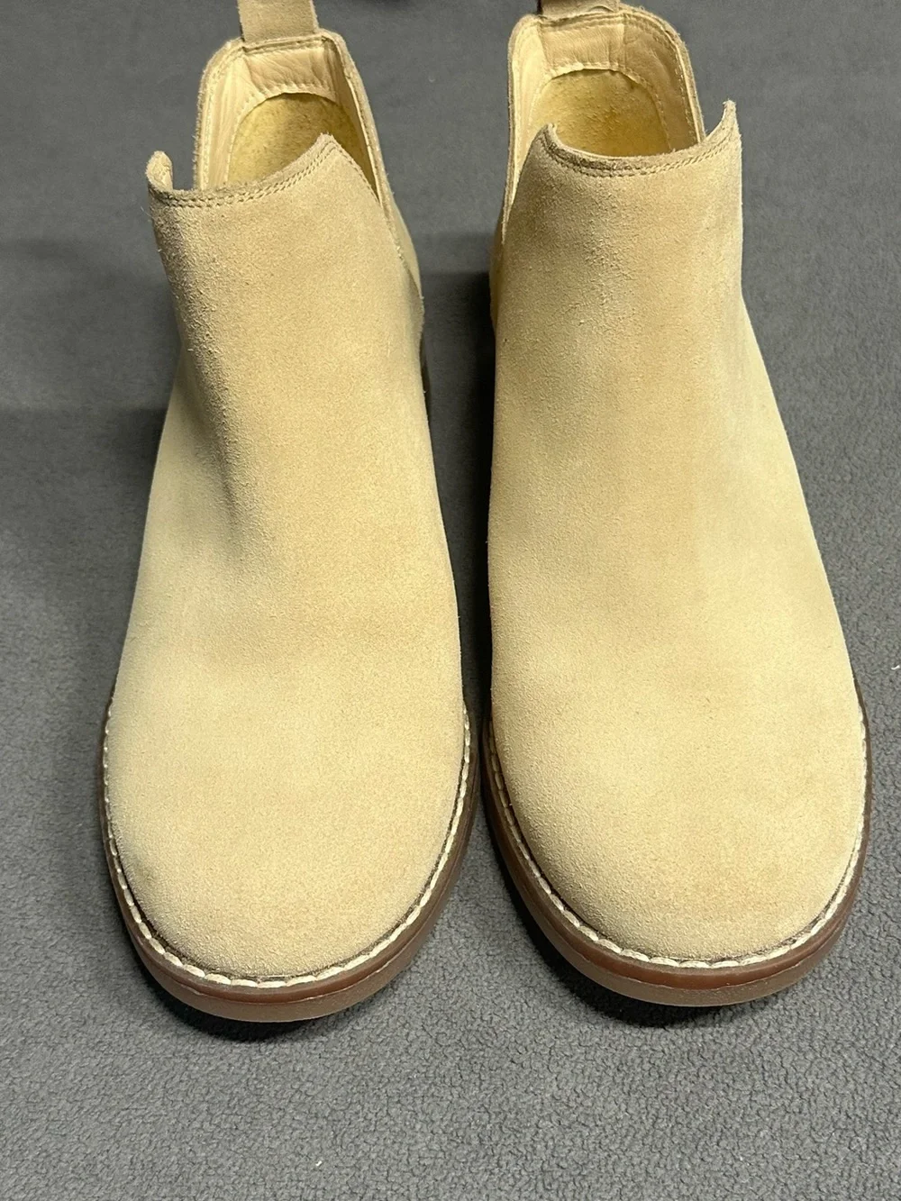 Hush Puppies Suede Chelsea Ankle Boots in Sand/Tan